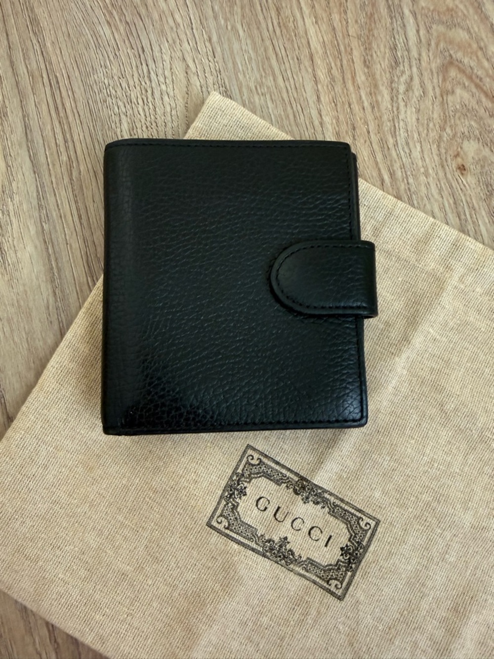 GUCCI Dollar Calfskin Interlocking G French Wallet in Black - Picture 12 of 14
